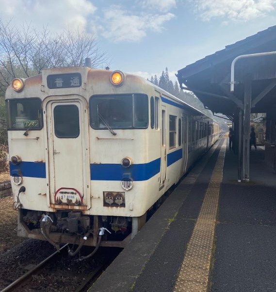 嘉例川駅の列車